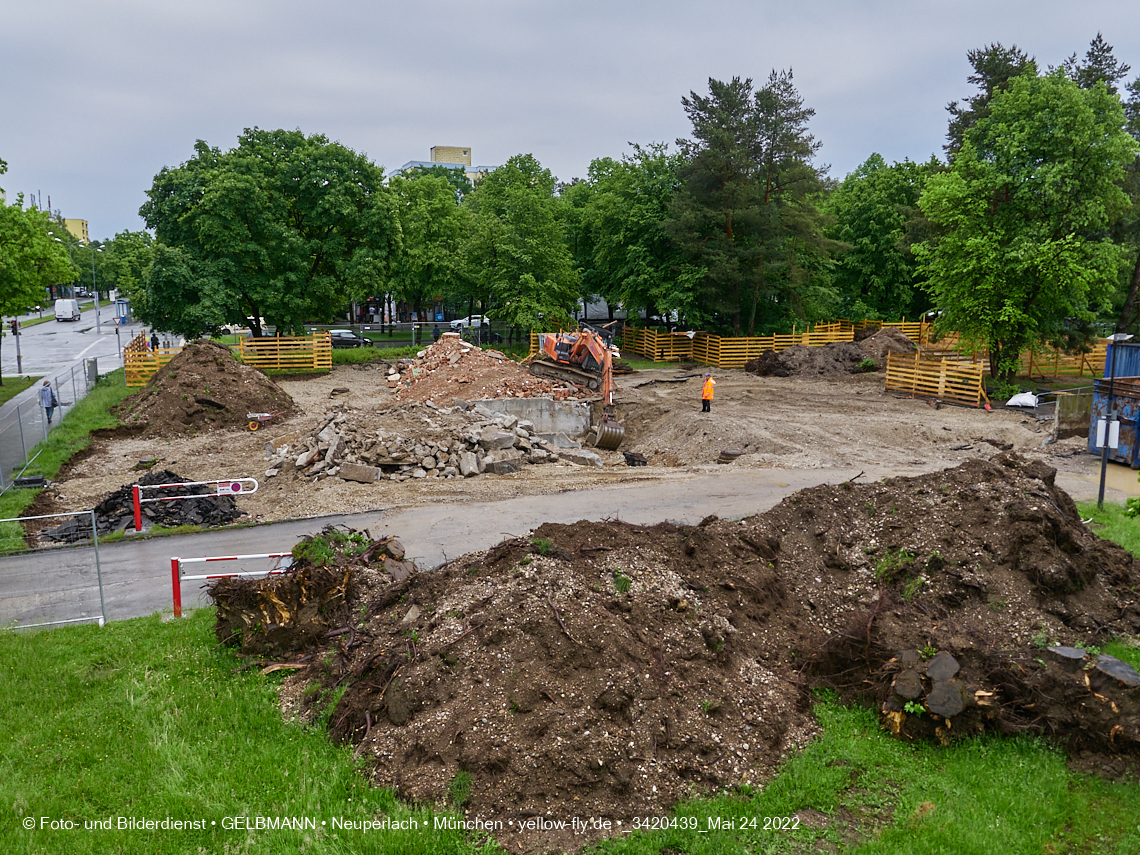 24.05.2022 - Baustelle am Haus für Kinder in Neuperlach